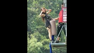 Three Gorges bungee jumping full action guidance Three Gorges Bungee Jumping Brave People Enjoy [upl. by Batista202]