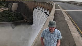 Water Levels Drop in South Africas largest man made lake  The Gariep [upl. by Johnna]