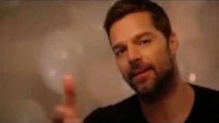 Ricky Martin  Cumpleaños Feliz [upl. by Granoff801]