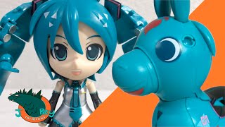 Transforming Hatsune Miku Chogokin Review [upl. by Ellevehs639]