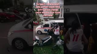 Pemain putri Ganesa ciomas cedra terkena bola keras menyasar [upl. by Steen851]