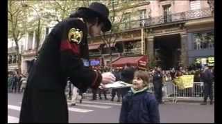 INAUGURATION  Michael Jackson entre à Grévin le 19 avril 1997 [upl. by Carlisle371]