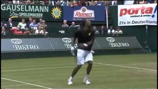 Gael Monfils Trick Shot de fou [upl. by Nwad53]