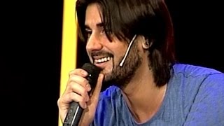 Melendi  Tu jardín con enanitos Acústico CM [upl. by Furtek97]