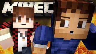 RUNNING FROM BAJAN CANADIAN Minecraft EPIC RUNNING FROM THE BEAST v2 [upl. by Etterual]