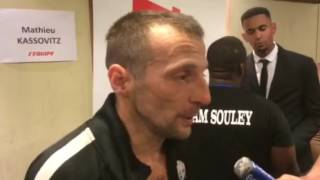 Mathieu Kassovitz boxe à Deauville [upl. by Cassady]