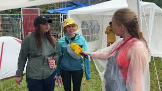 Szene Openair Die FestivalOutfits bei Regen [upl. by Shanks]