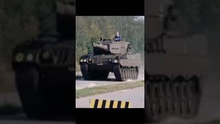 Leopard 2A2 Main battle tank testing in Munich 1988 shorts leopardtank panzer kampfpanzer tank [upl. by Ameerak]