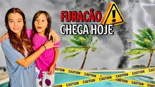 FURACÃO MILTON O Maior dos Últimos 100 Anos Chega à Flórida Hoje 🌪️🚨 [upl. by Sueahccaz]