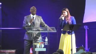 Pastor Alejandro Saldaña y Traduccion de Jessica Diaz Predica de Sep 20 2015 [upl. by Ladonna]