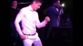 James Rodríguez tiene cierto movimiento de cadera bailando reggaeton en fiesta con Nicky Jam [upl. by Artnoed]