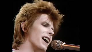 David Bowie  Starman Top Of The Pops 1972 [upl. by Mera]