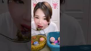 ASMR ice eating  YY dipped ice balls in passion fruit  Ice Lover [upl. by Aicilra]