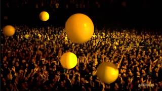 Coldplay Live from Japan HD  Yellow [upl. by Ennovi219]