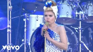 Paloma Faith  Never Tear Us Apart Summer Six  Live at Isle of Wight [upl. by Anileva]