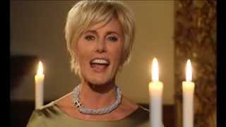 Dana Winner  Gebt den Kindern eine Welt 2010 [upl. by Simmonds393]