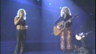 Sheryl Crow amp Shelby Lynn  The Difficult Kind Grammies 2001 [upl. by Anelle46]