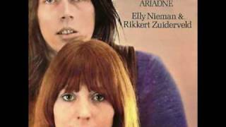 Elly amp Rikkert  Heksenkring De draad van Ariadne 1971 [upl. by Ardnala]