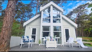 Kurzfilm Strandhaus Rügen 265 Ferienhaus mit Meerblick zur Ostsee 60 m mit Sauna Kamin amp Whirlpool [upl. by Rorke248]