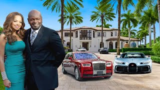 Emmitt Smiths Wife 5 Kids Net Worth House Age Height Dallas NFL Player Biograhy [upl. by Lurette]