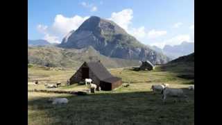 PAYSAGES DES HAUTES PYRENEES 2012 [upl. by Nawyt]