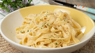 ¿Es esta la mejor receta de Pasta Italiana Increíble sabor  Fetuccini con Salsa Alfredo [upl. by Mehalick]