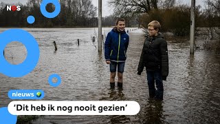 Kinderen over het hoge water [upl. by Aivun838]