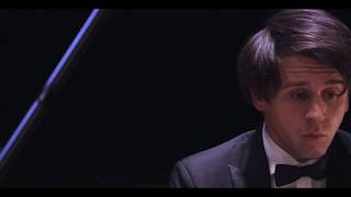 Vitaly Pisarenko plays Schumann Warum Why [upl. by Nasho]