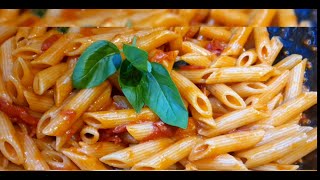 PASTA veloce con pomodori PELATI mai stata così buona [upl. by Araiet75]