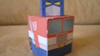 Simple Papercraft G1 Optimus Prime quotTransformsquot [upl. by Solitta]