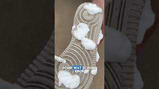 Witte Schoenen Schoonmaken met de Beste Sneaker Cleaner sneakercleaner shoelaces [upl. by Watson]