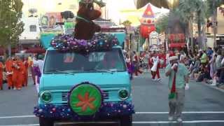 Macys Christmas Parade Universal Studios OrlandoDec 2012 [upl. by Geraint]