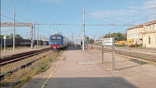 TRENO REGIONALE VELOCE IN ARRIVO ALLA STAZIONE DI CUNEO [upl. by Sommers]