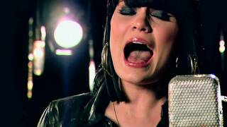 Jessie J  Big White Room Live Acoustic Music Video w lyrics [upl. by Huxham]