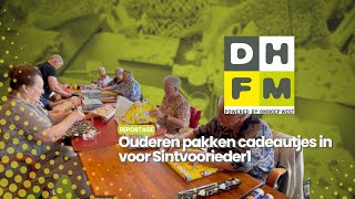 Ouderen pakken cadeautjes in voor Sintvoorieder1  Reportage  Den Haag FM [upl. by Dnallor]