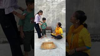 Mummy ne Hame fassa diya 😁🤣 shorts funny ytshorts comedyvideo funnyshorts [upl. by Inez672]