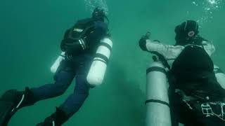 Sidemount Tauchen im Attersee beim Divecenter Under Pressure  4K Video [upl. by Zashin]