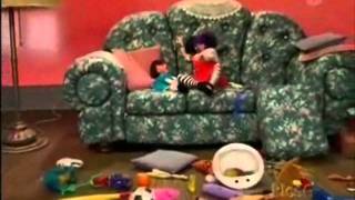 Big Comfy Couch  Mollys 10 Second Tidies [upl. by Akenn33]