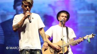 BENJI E FEDE quotNew Yorkquot live  Uomini InCanto [upl. by Lynd]