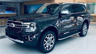 Ford Everest Titanium 20L BiTurbo 4WD 10 AT  Interior and Exterior  Black Color [upl. by Leinahtan]