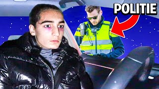 broertje rijdt illegaal auto amp word opgepakt door de politie [upl. by Kered]