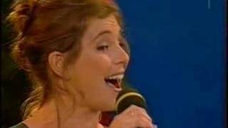 Helen Sjöholm  Duvemåla Hage  Live Skansen 2000 [upl. by Olenolin]