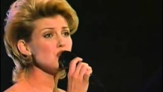 Faith Hill  It Matters To Me  Nashville Live 1997 [upl. by Monahon]