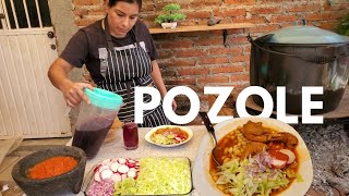 Delicioso Pozole Rojo de Pollo cocinado en Leña 😋 👌 ✅️🍗🥣 [upl. by Isadora]